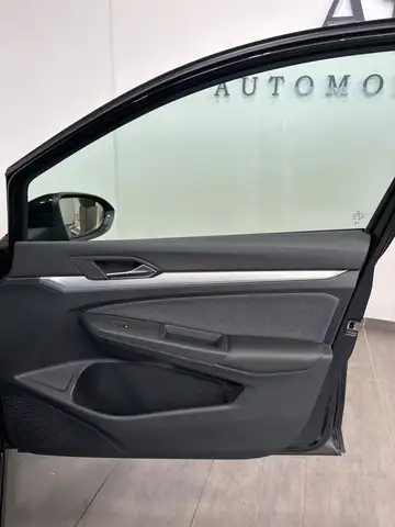 Volkswagen Golf view 8
