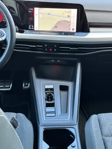 Volkswagen Golf view 13