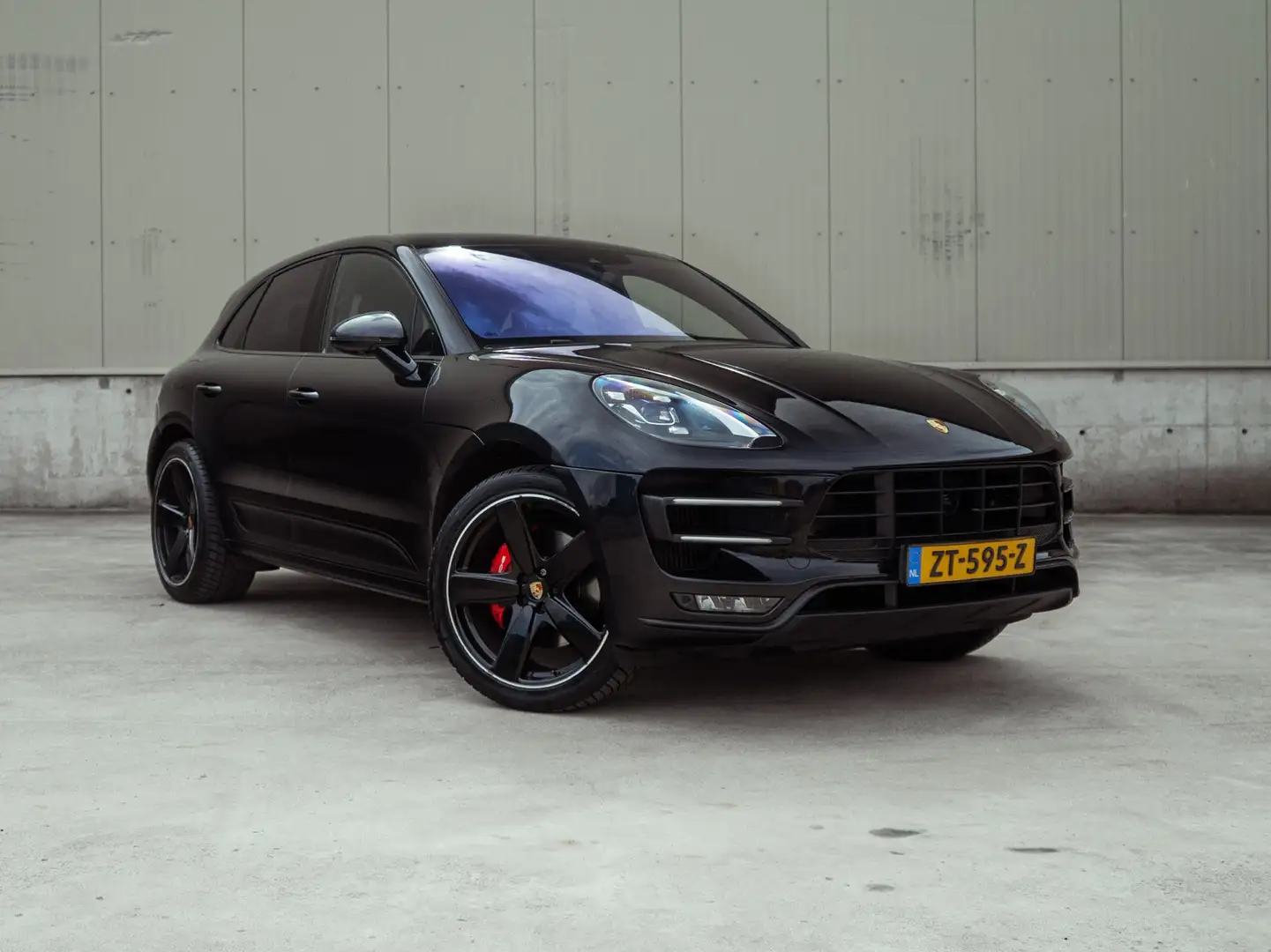Porsche Macan 3.6 Turbo 400 pk (2016)|Luchtvering + PASM|LED-kop Schwarz - 1