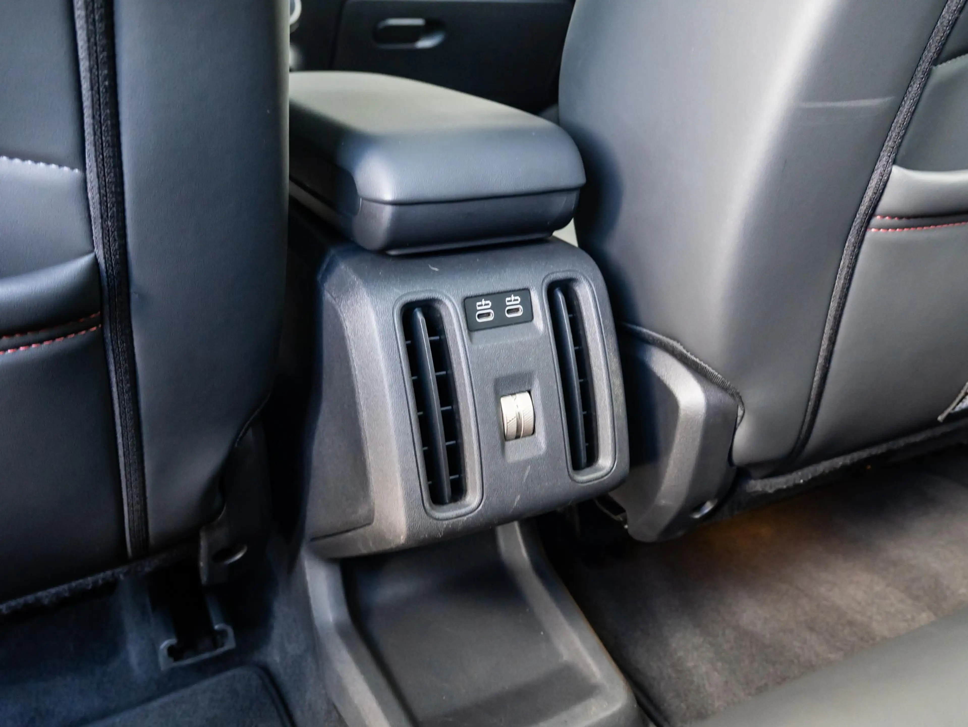 MINI John Cooper Works Countryman SE ALL4 | XL-pakket | Glazen panoramadak | Elektri — photo 15