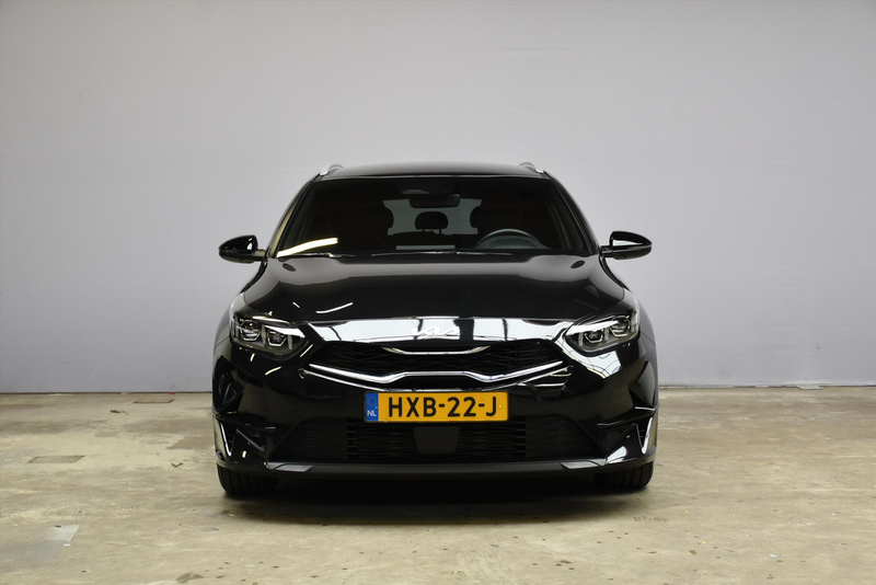 Kia Ceed SW / cee'd SW 1.0 T-GDi MHEV 100pk DCT7 Design Edition — photo 3