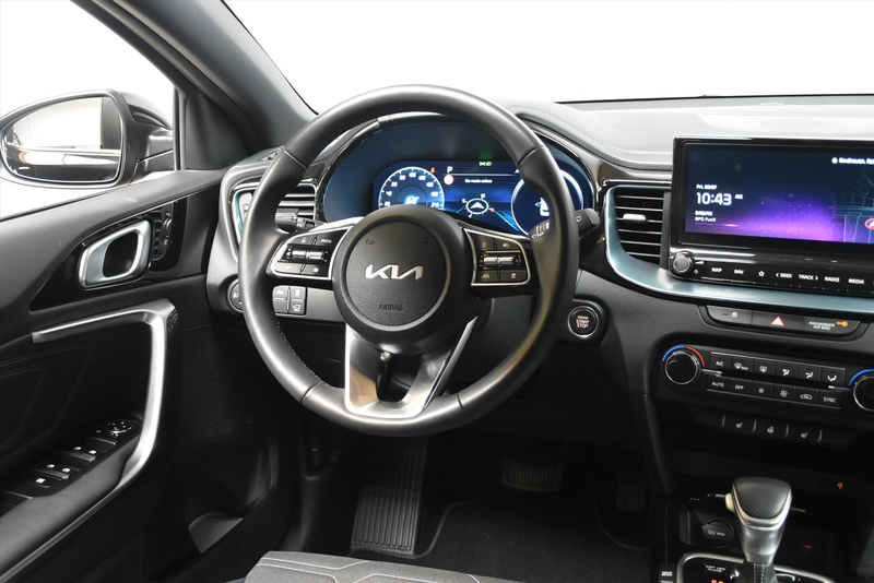 Kia Ceed SW / cee'd SW 1.0 T-GDi MHEV 100pk DCT7 Design Edition — photo 37