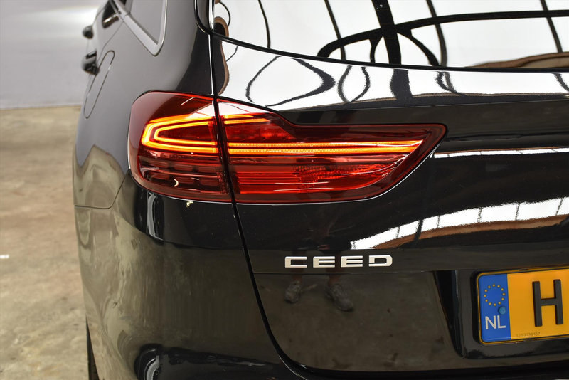 Kia Ceed SW / cee'd SW 1.0 T-GDi MHEV 100pk DCT7 Design Edition — photo 9