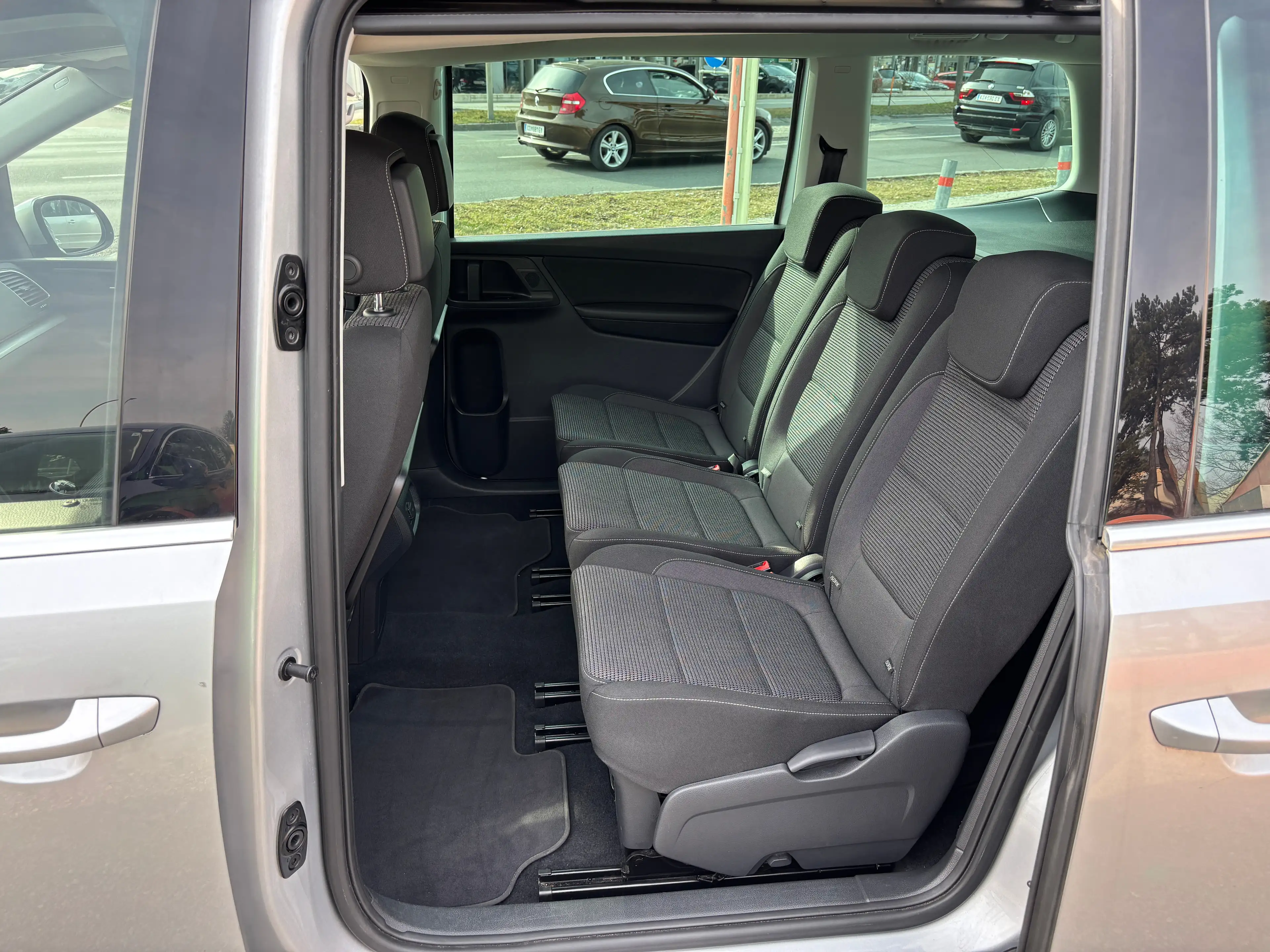Volkswagen Sharan Comfortline *NAVI*LED*Sitzheizung*Einparkhilfe* — photo 15