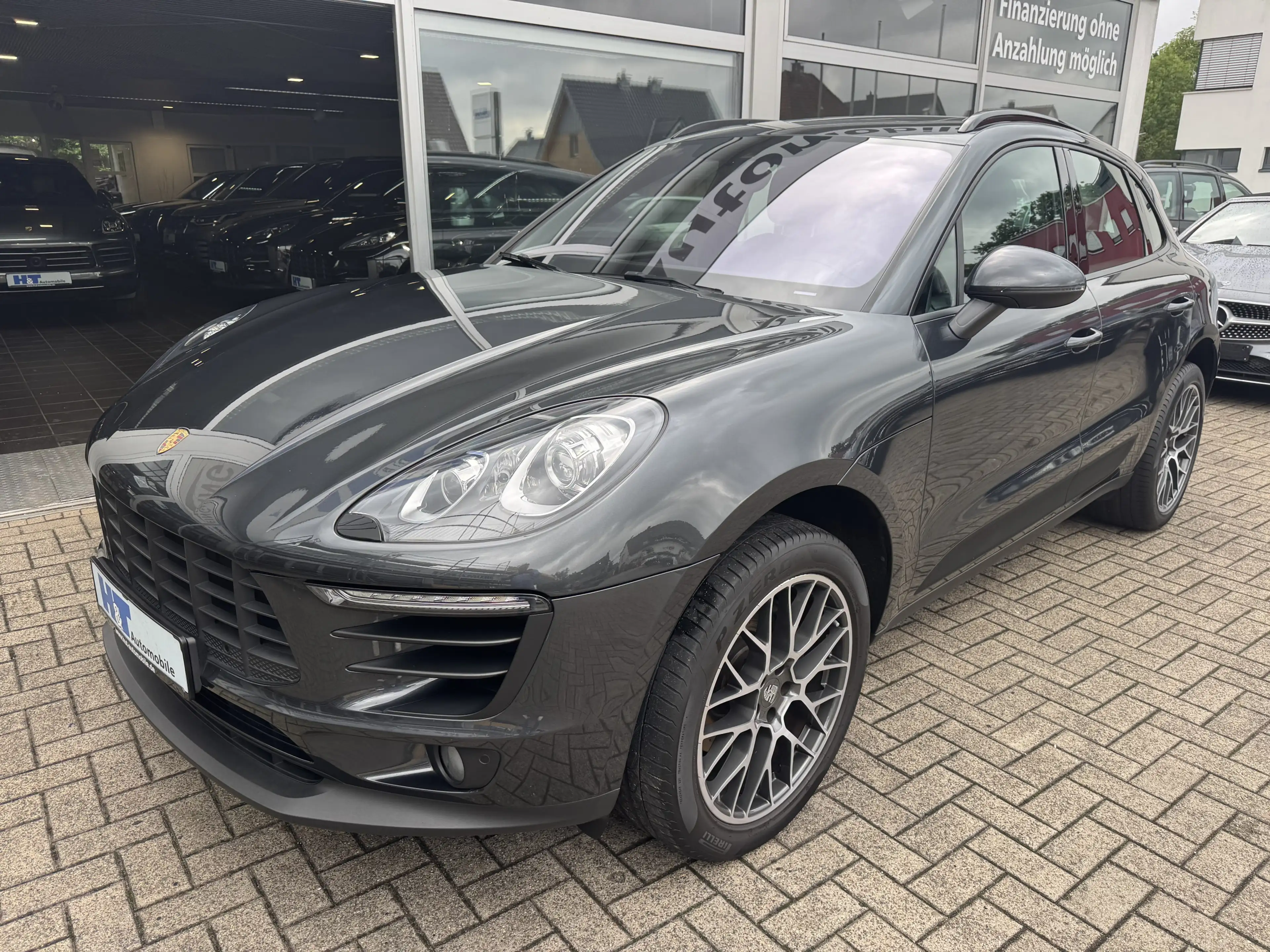 Porsche Macan Pano 20 AppleCP PDLS PASM — photo 11