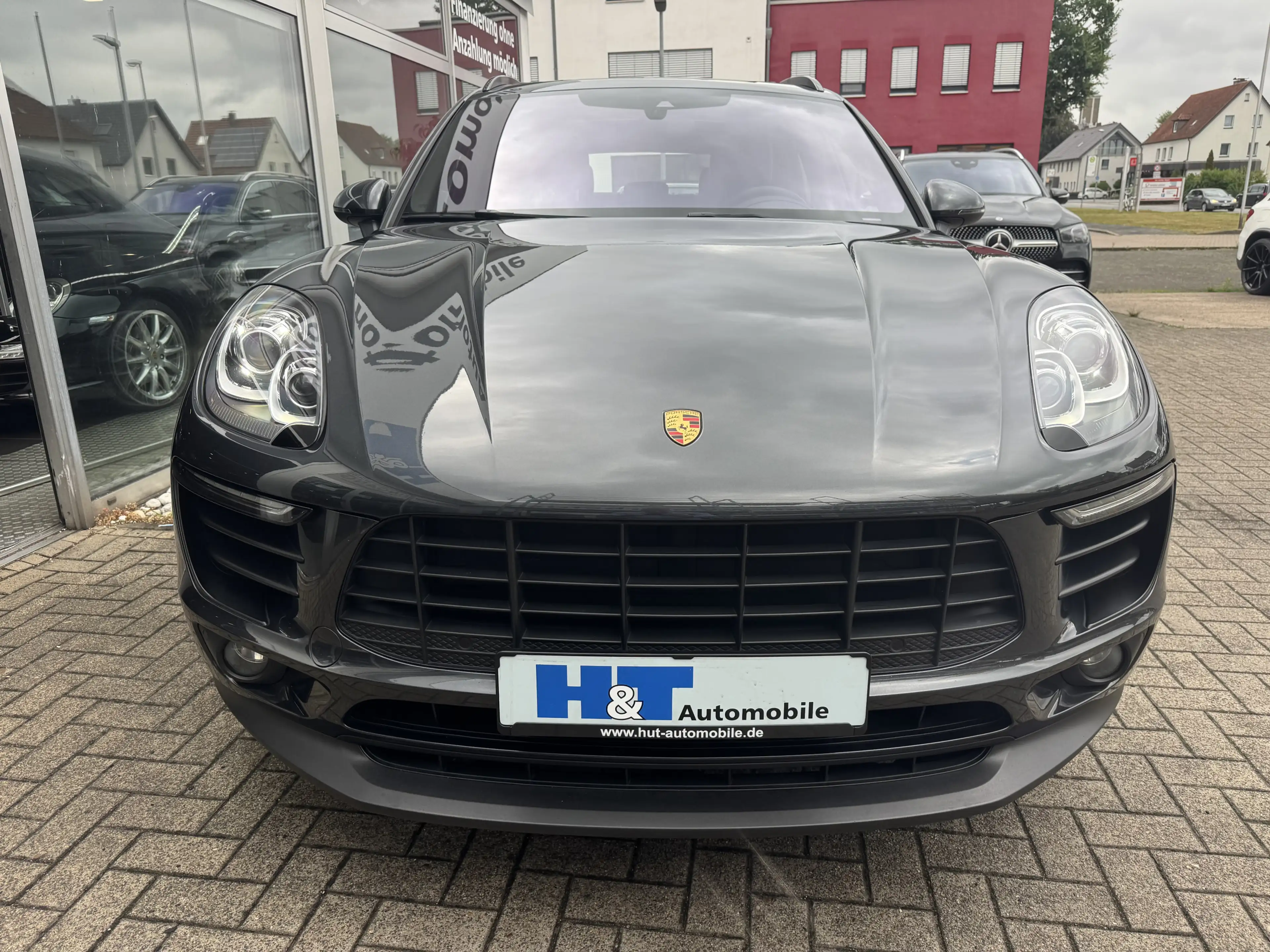 Porsche Macan Pano 20 AppleCP PDLS PASM — photo 12
