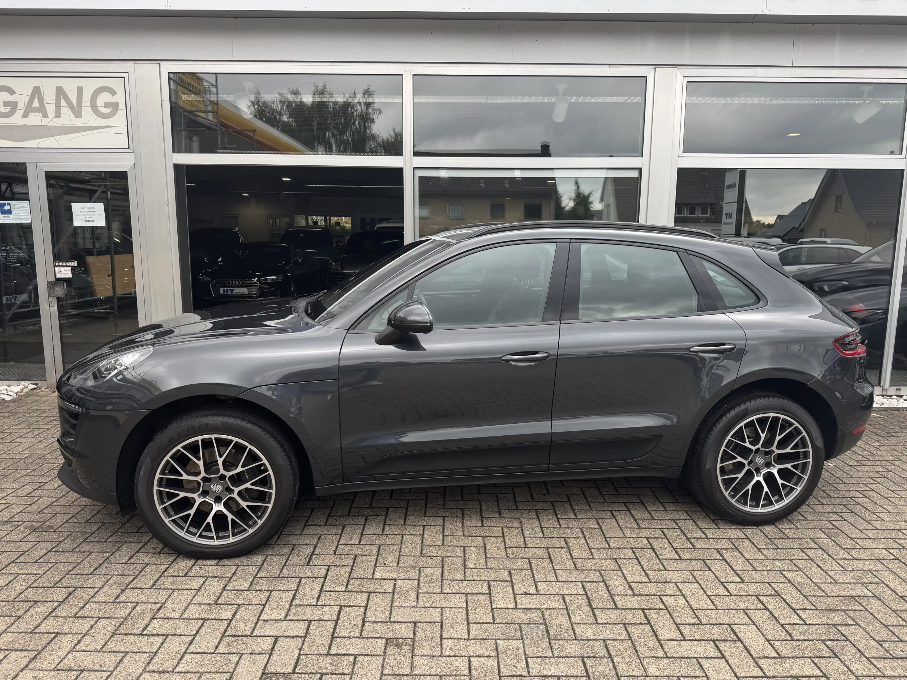 Porsche Macan Pano 20 AppleCP PDLS PASM — photo 2