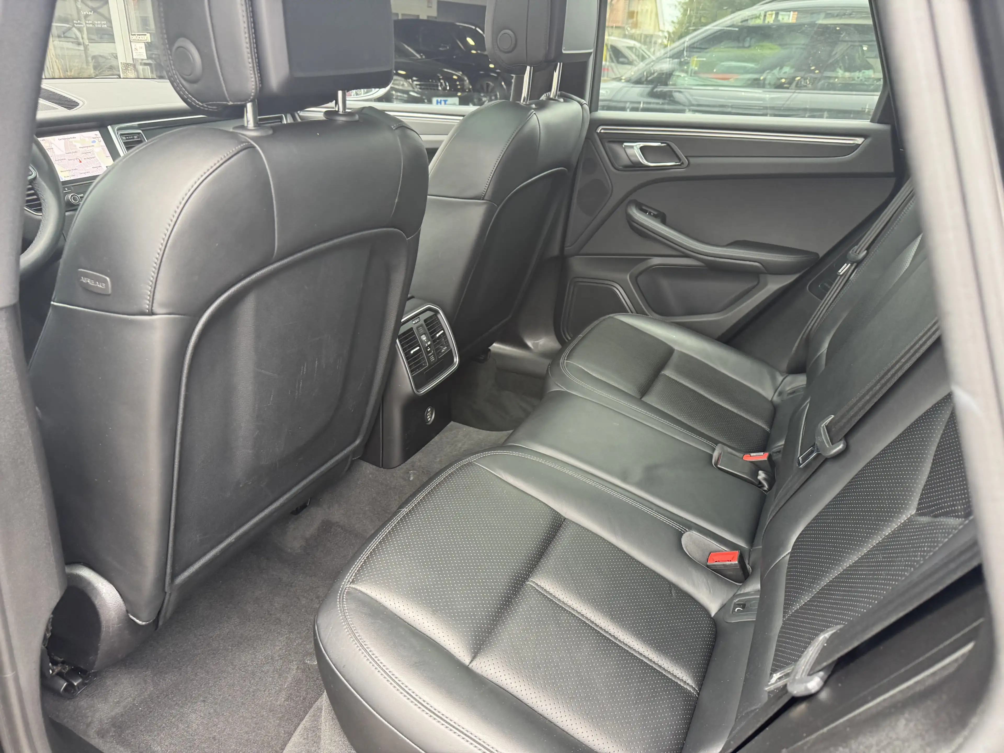 Porsche Macan Pano 20 AppleCP PDLS PASM — photo 5