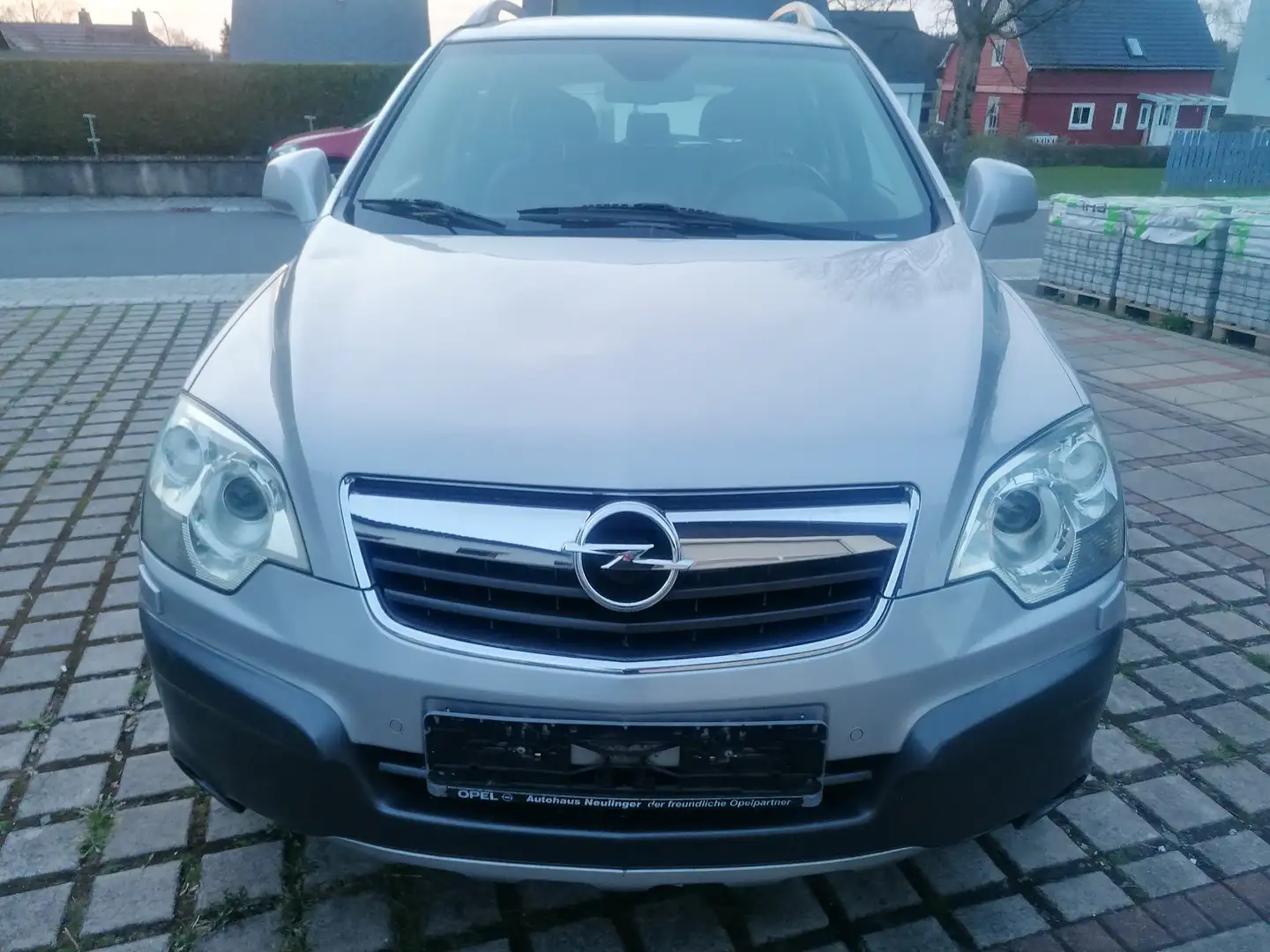 Opel Antara Cosmo 4x4*LEDER*XENON*NAVI*SHZG*ALU*TÜV:12.24* - 2