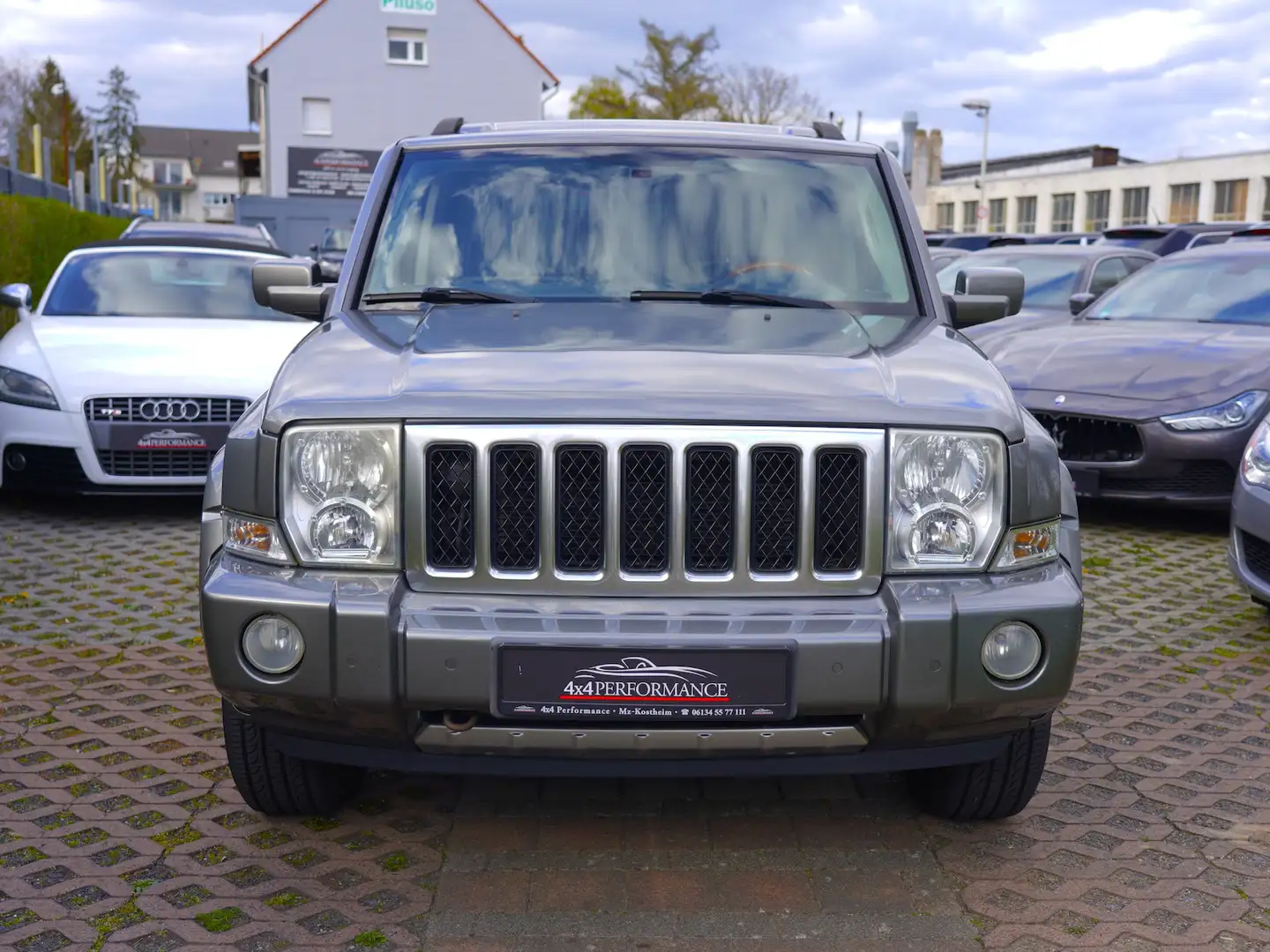 Jeep Commander 3.0 CRD Overland*Facelift~7Sitzer~AHK* Gri - 2