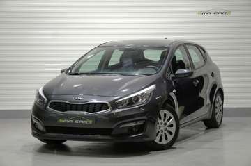 Cee'd 1.4i Navi Edition Benzine-Airco-5 deurs -Cam-Nav-Garantie