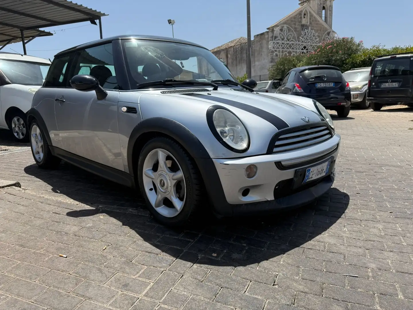 MINI One D Mini 1.4 One D De Luxe Plateado - 1