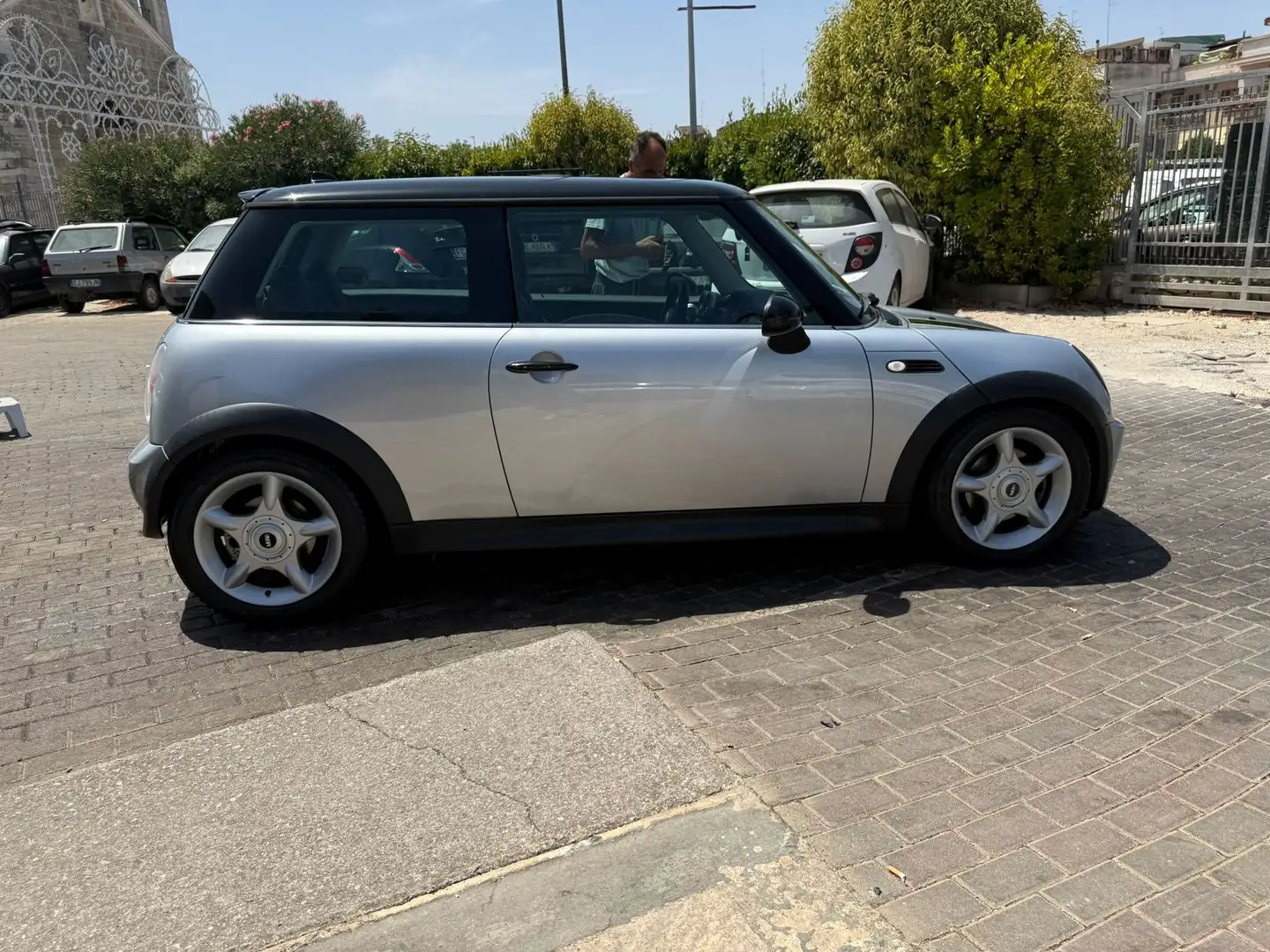 MINI One D Mini 1.4 One D De Luxe Plateado - 2