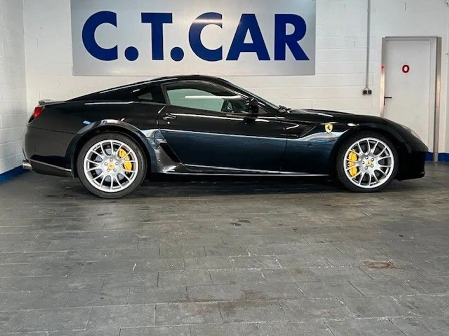 Ferrari 599 GTB Fiorano Negro - 2