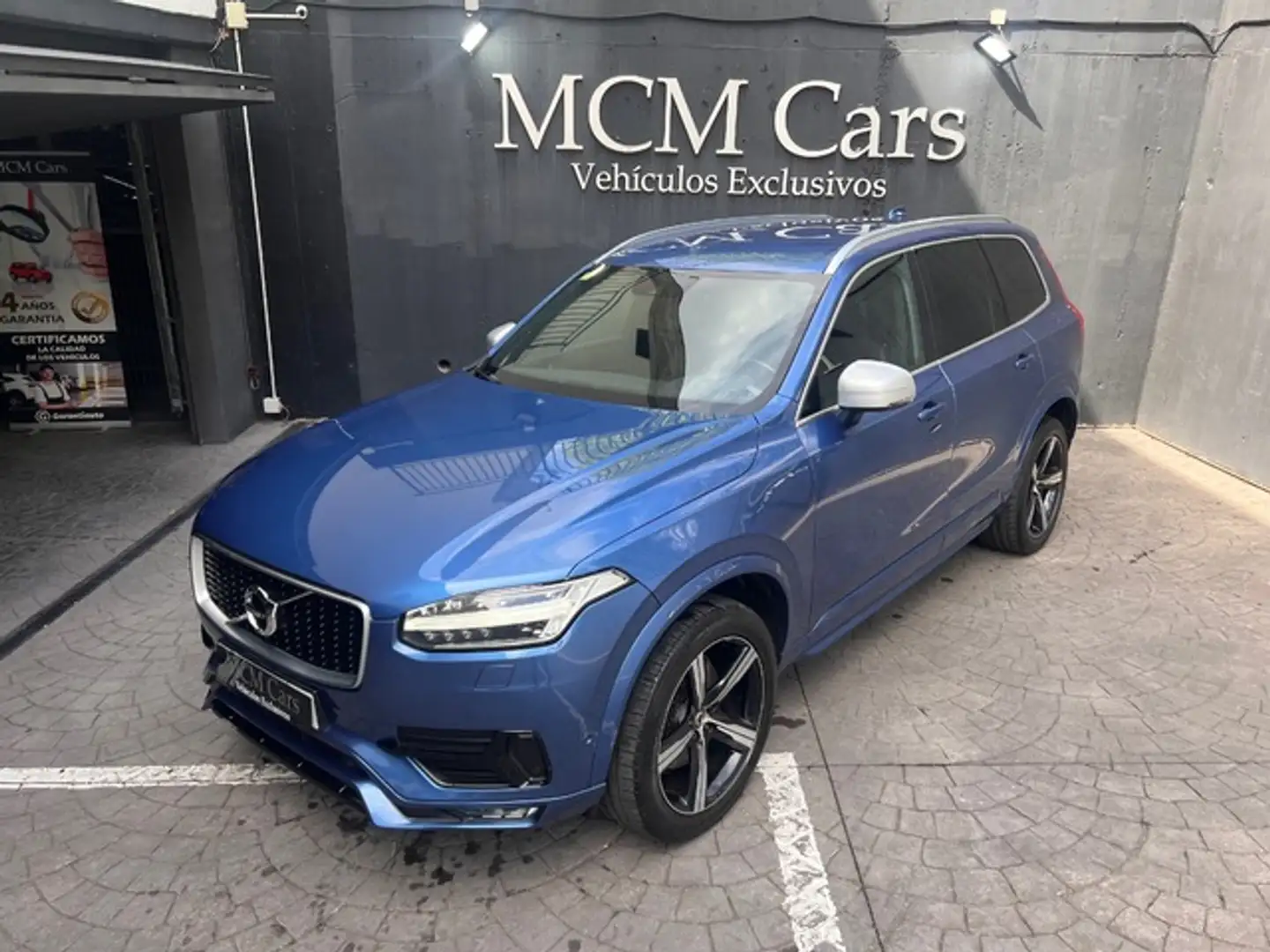 Volvo XC90 D5 R-Design AWD 235 Aut. Azul - 2