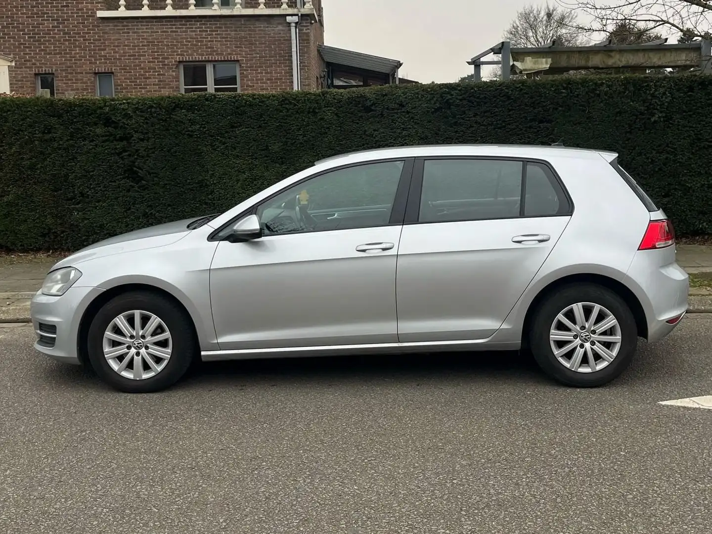 Volkswagen Golf Golf 1.6 TDI BlueMotion Technology Trendline Argent - 2