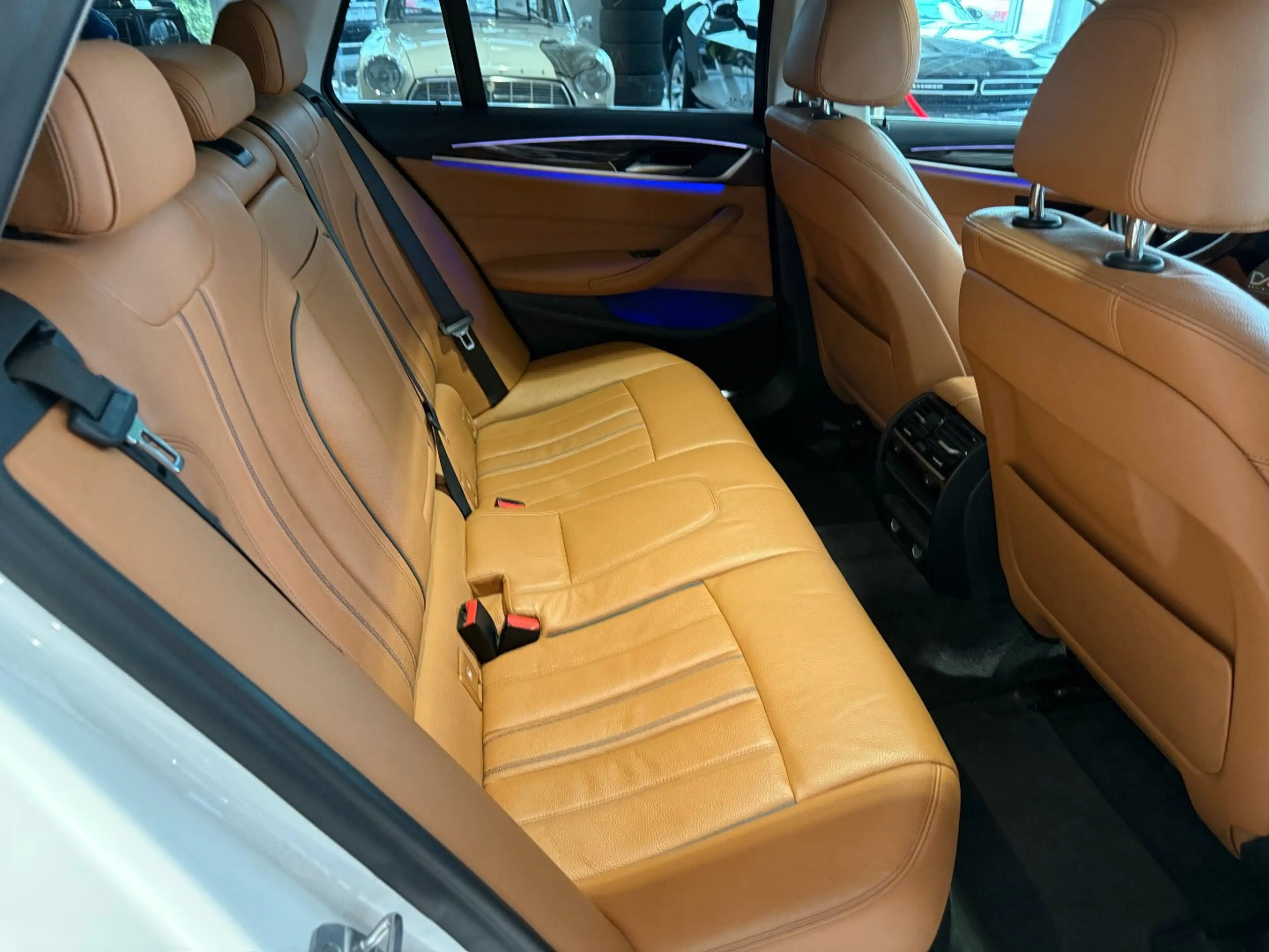 BMW 540 i xDrive Luxury Line*PANORAMA*AHK — photo 13