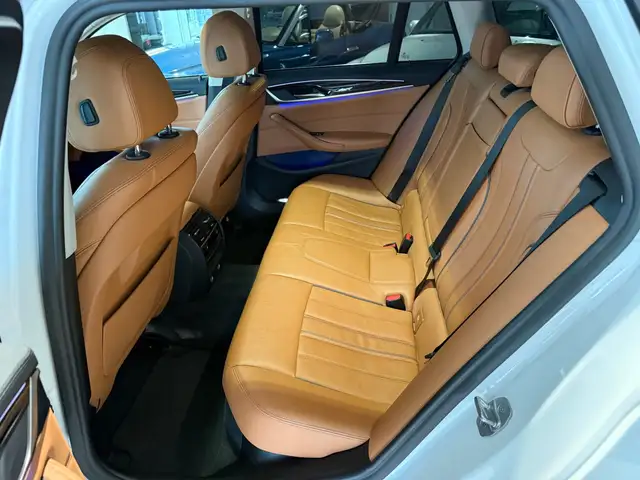 BMW 540 I view 12