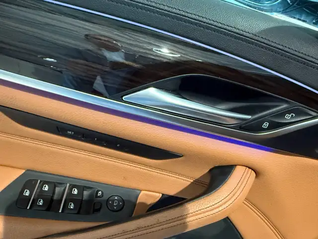 BMW 540 I view 19