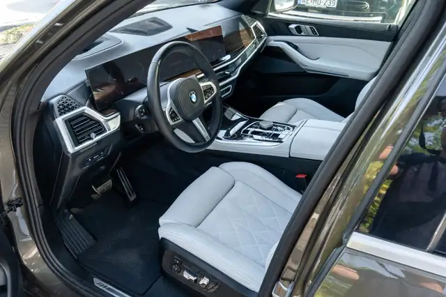 BMW X5 X5 view 11