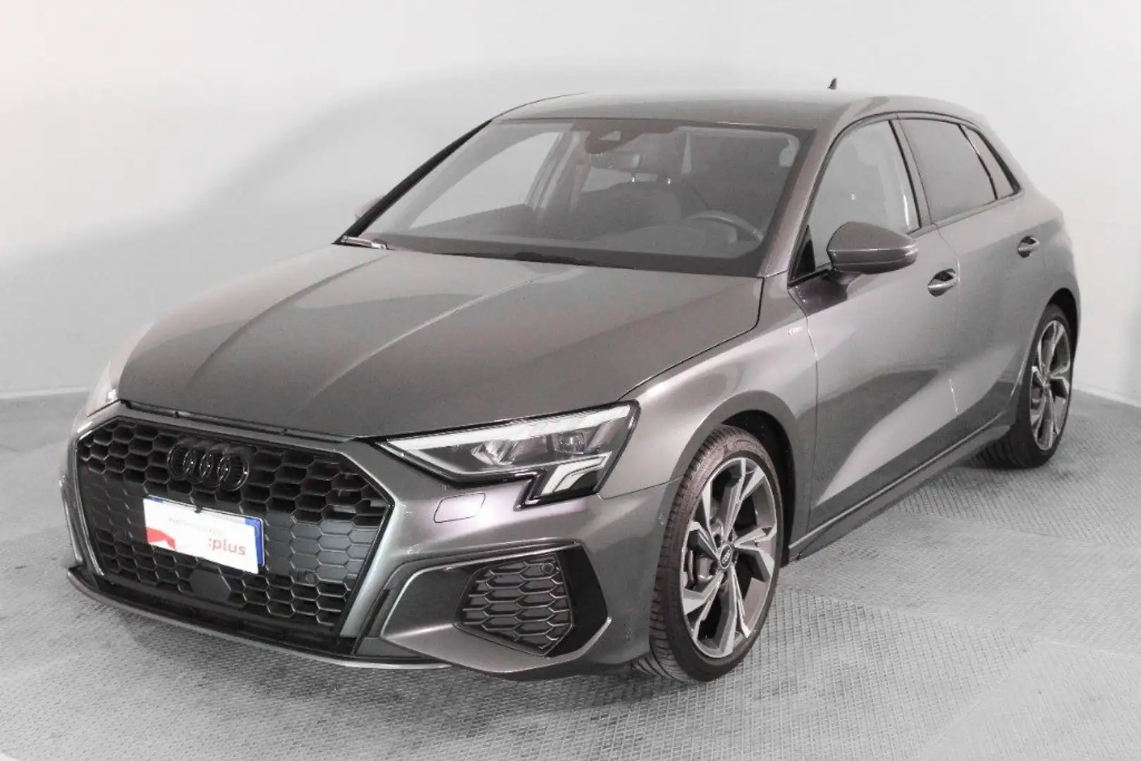 Audi A3 SPB 35 TFSI S tronic S line edition Grigio - 1