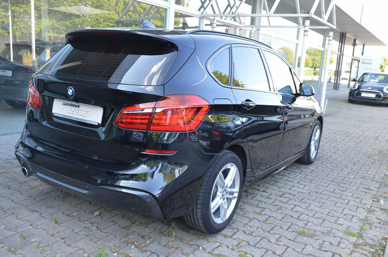 BMW 218 i Act. Tour. Autom. Modell M Sport — photo 3