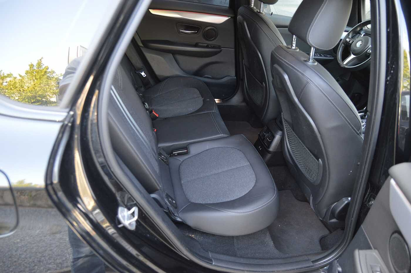 BMW 218 i Act. Tour. Autom. Modell M Sport — photo 11
