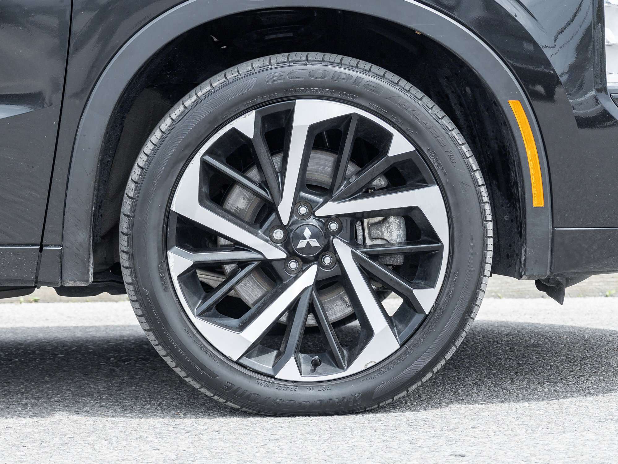 used 2025 Mitsubishi Outlander car, priced at $43,795