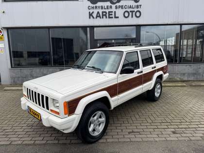 Jeep Cherokee 4.0I CLASSIC