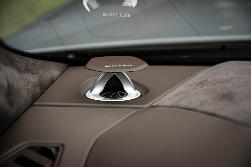 Lamborghini Urus S Grigio Telesto | Full PPF | 23 Inch | Massage | — photo 12