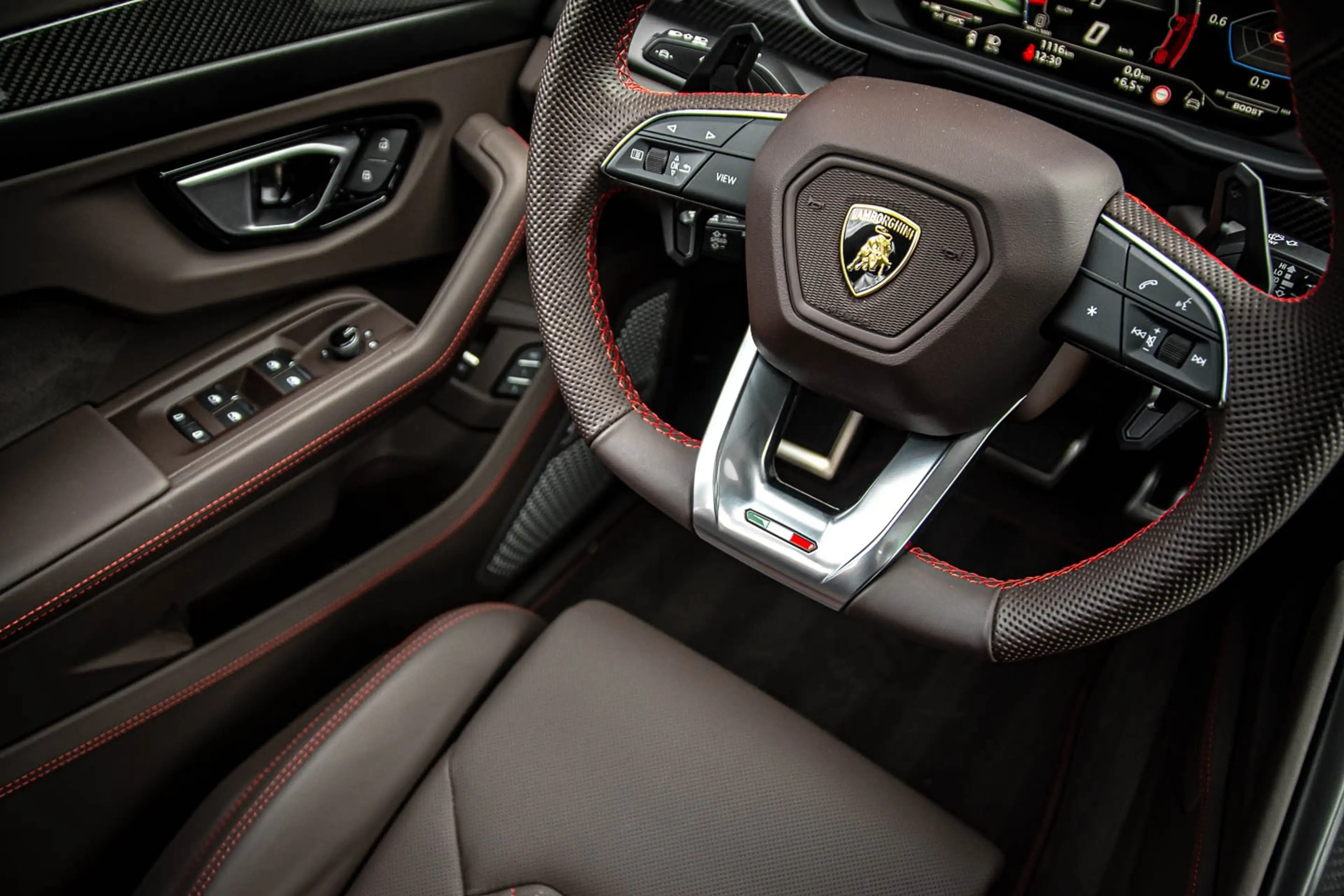 Lamborghini Urus S Grigio Telesto | Full PPF | 23 Inch | Massage | — photo 15