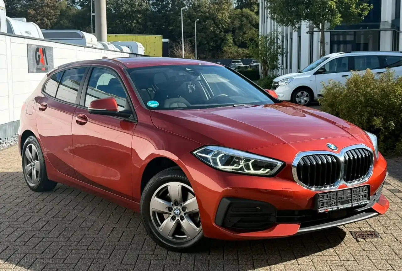 BMW 118