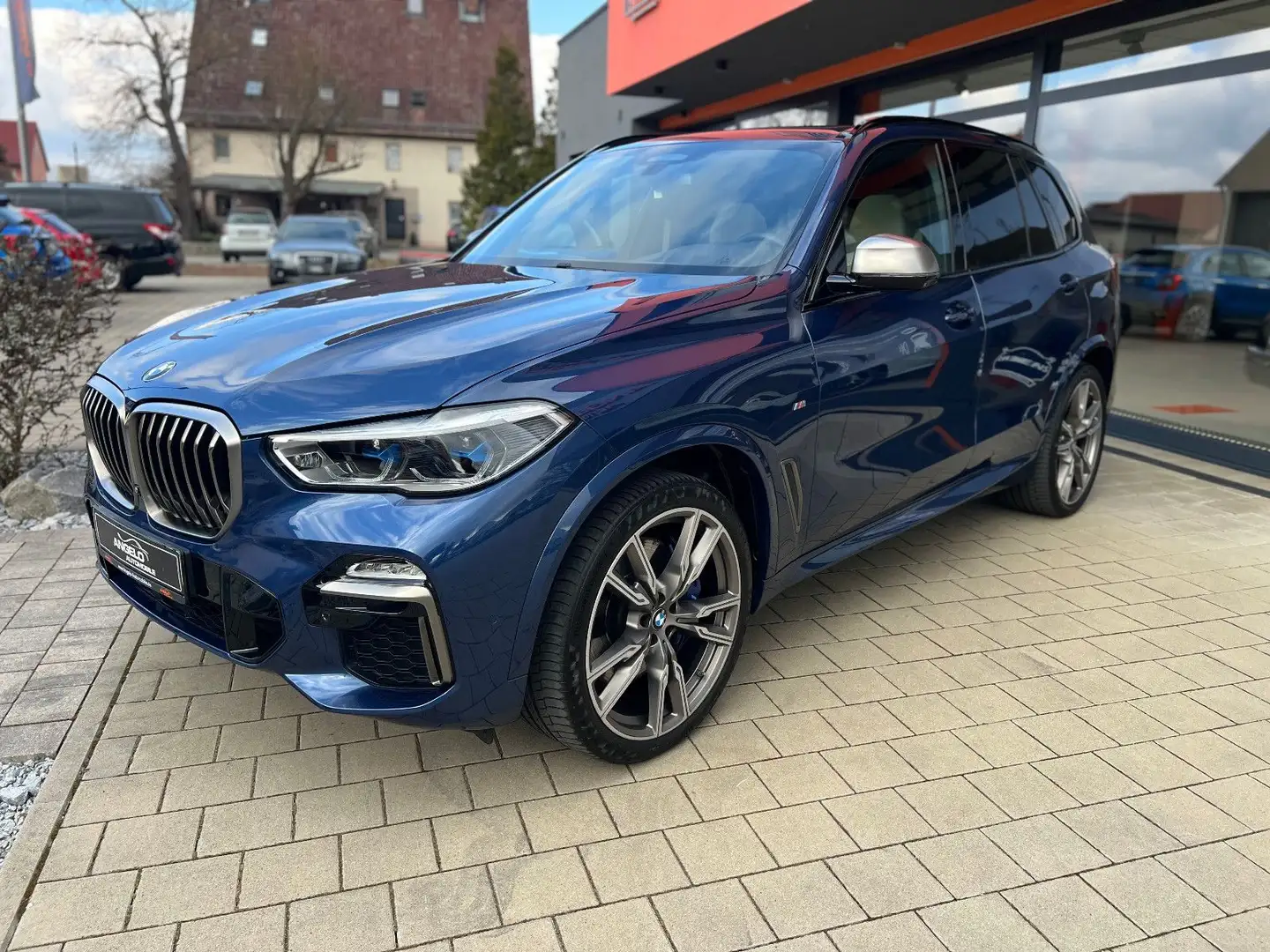 BMW X5 M d*Pano*AHK*HUD*22Zoll*Night Vision*Voll* Blau - 2