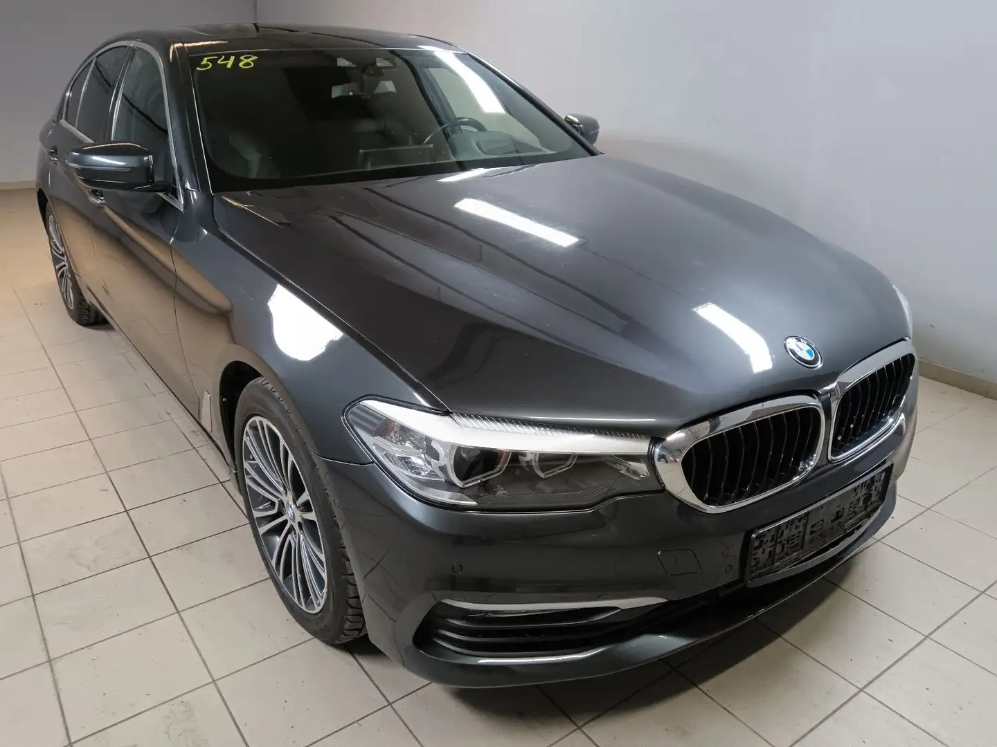 BMW 530 d xDrive Sport Line Grau - 2
