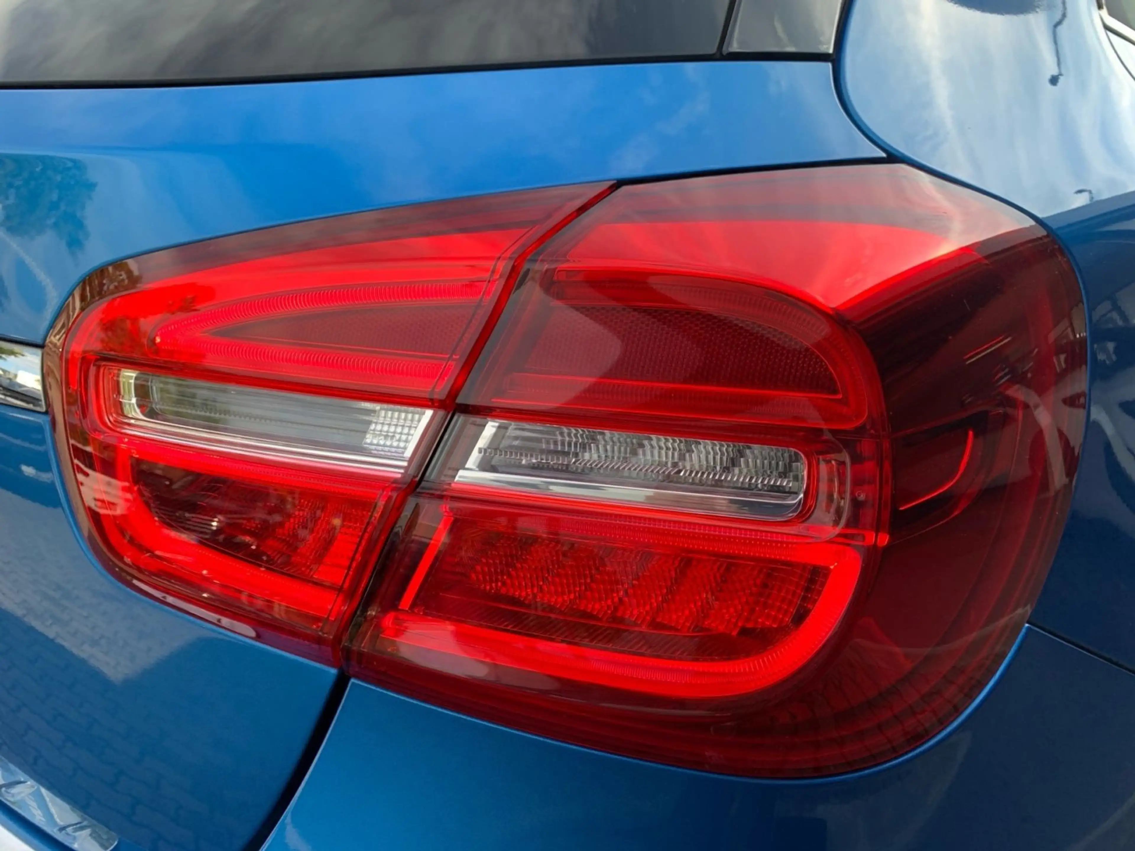 Mercedes-Benz GLA 200 Urban Navi Xenon Allwetter — photo 14