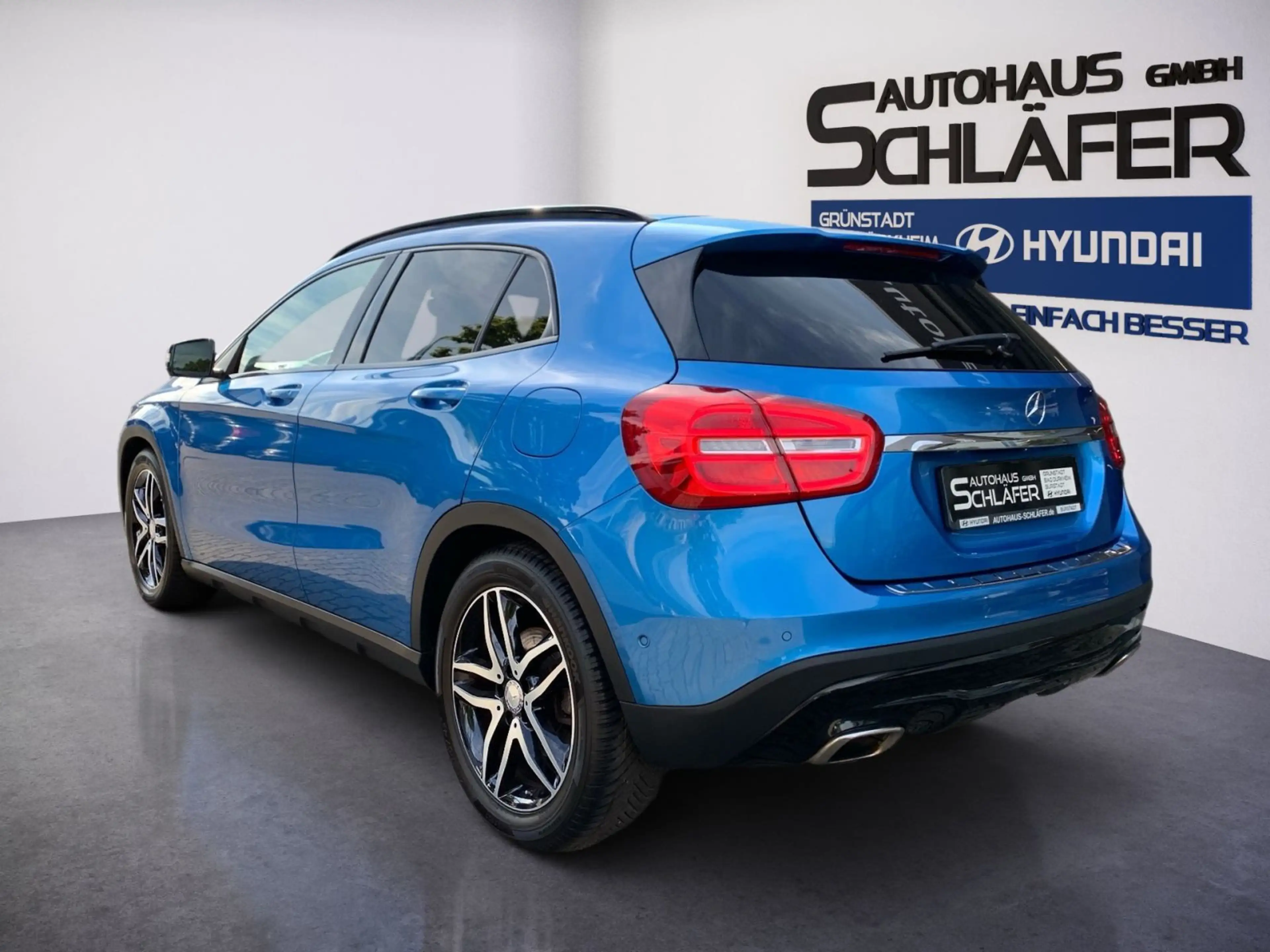Mercedes-Benz GLA 200 Urban Navi Xenon Allwetter — photo 6