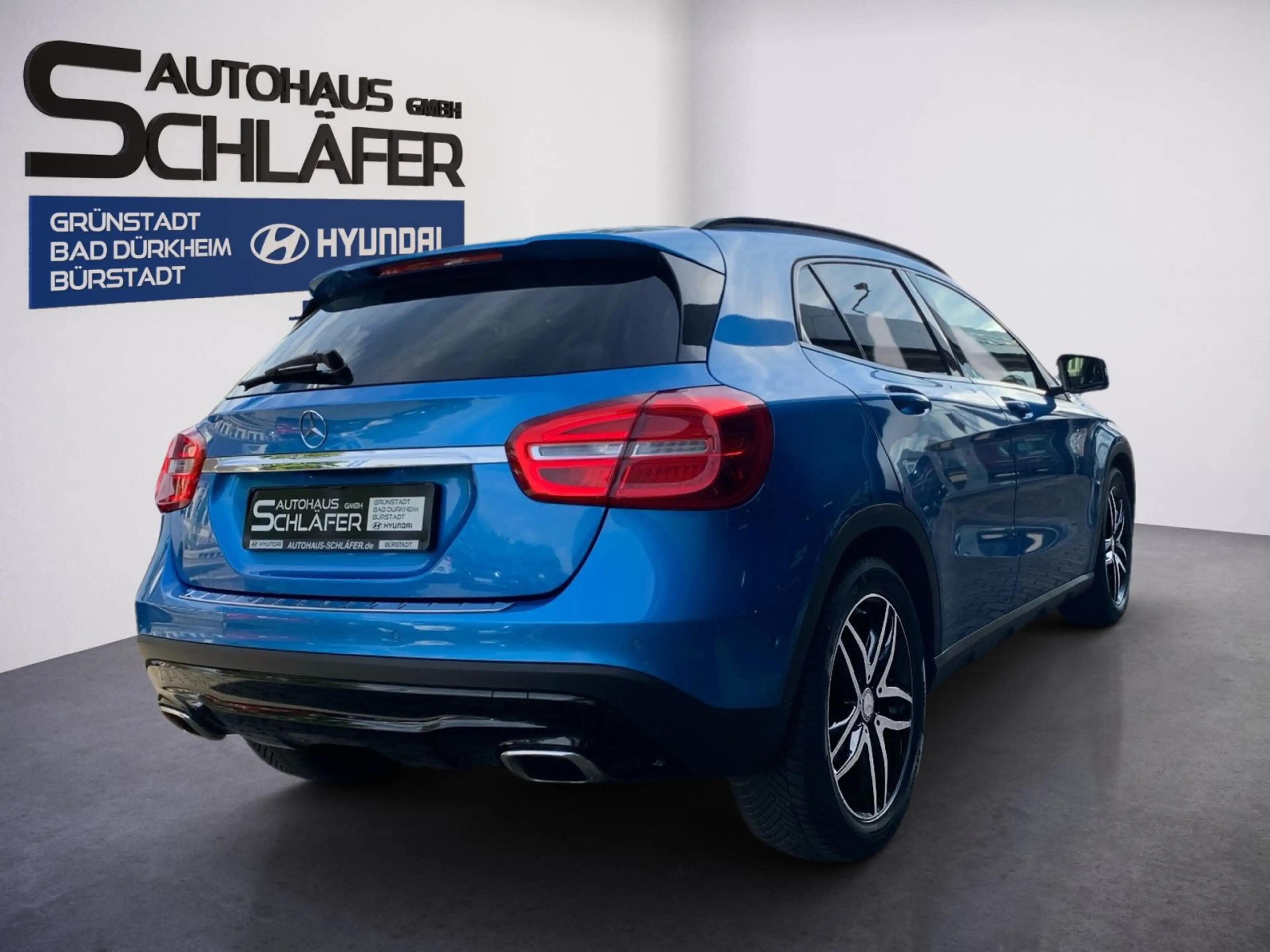 Mercedes-Benz GLA 200 Urban Navi Xenon Allwetter — photo 4