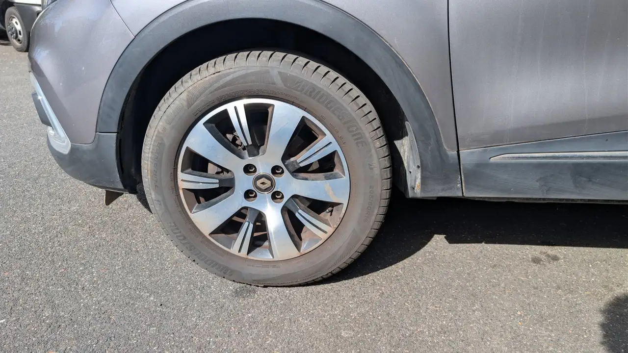 Renault Captur — photo 27