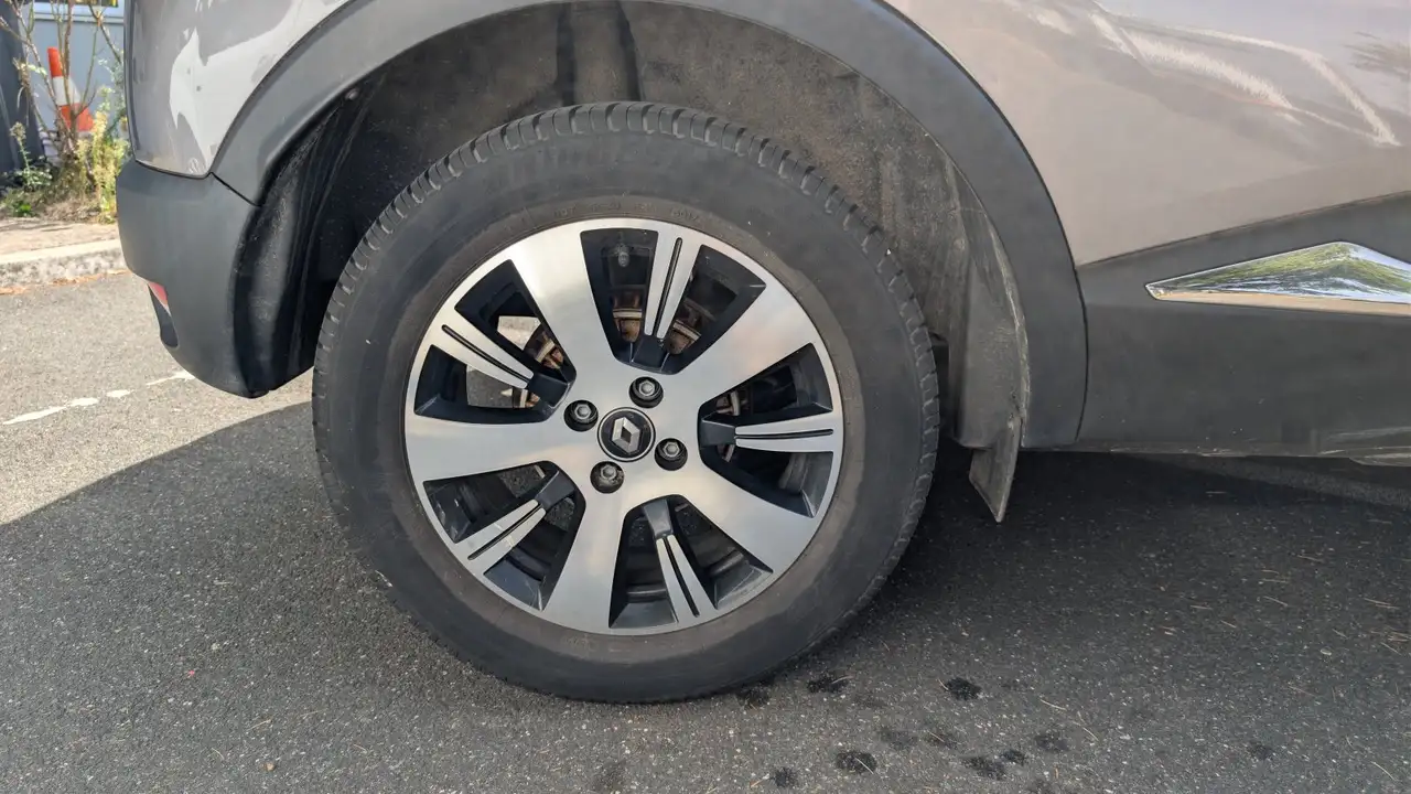 Renault Captur — photo 24