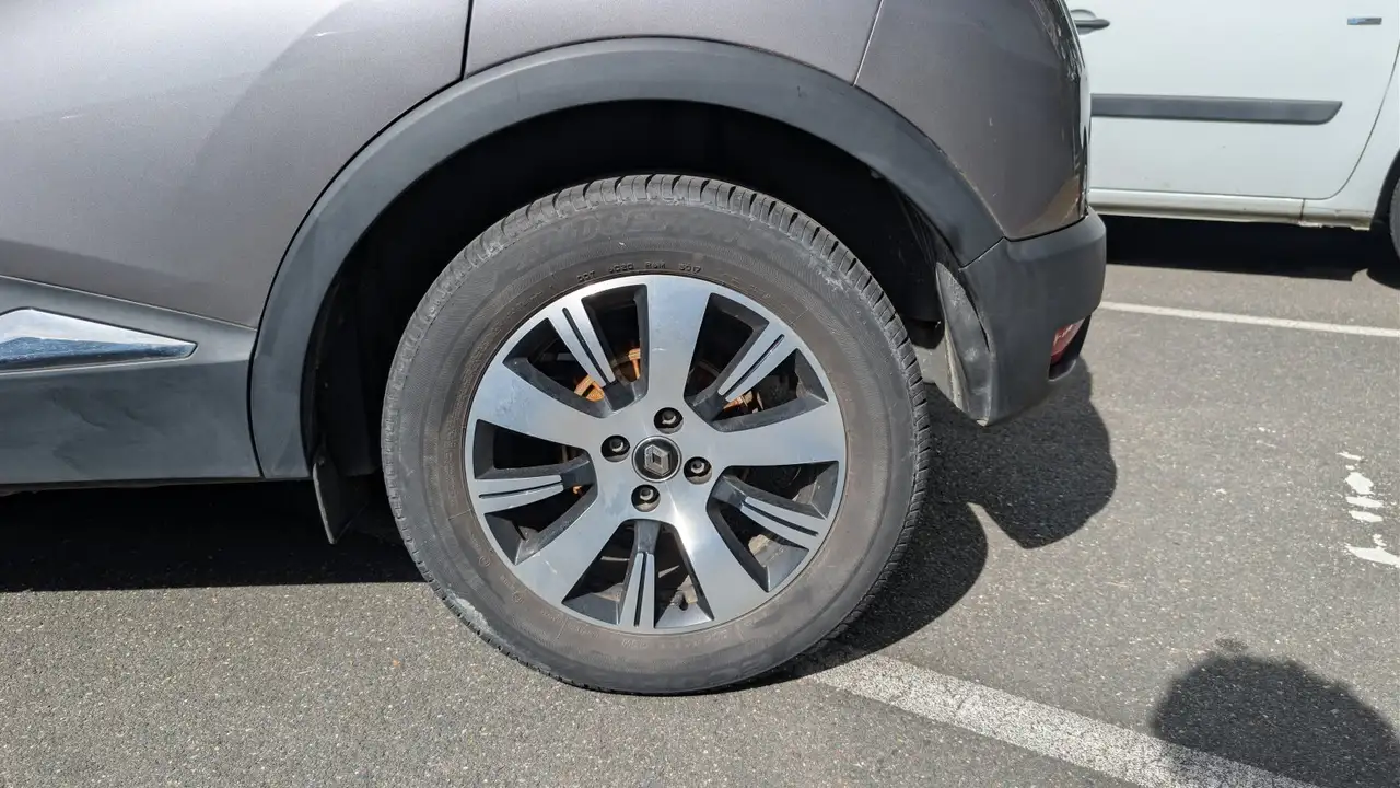 Renault Captur — photo 26