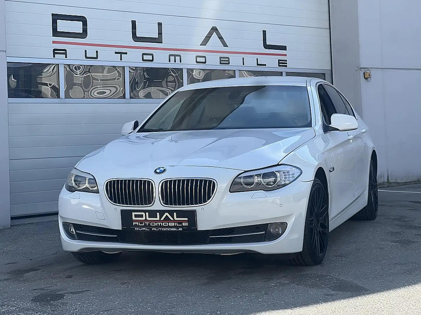 BMW 530 530d Österreich-Paket Aut. Weiß - 1