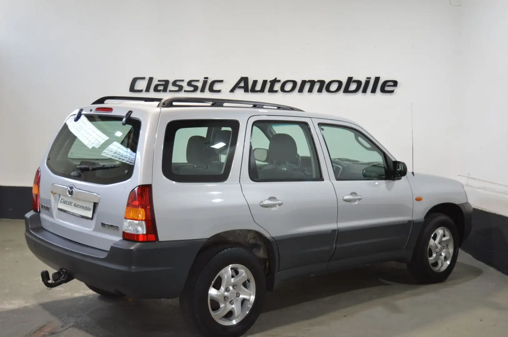 Mazda Tribute 2.0 Comfort 4x4 Silber - 2