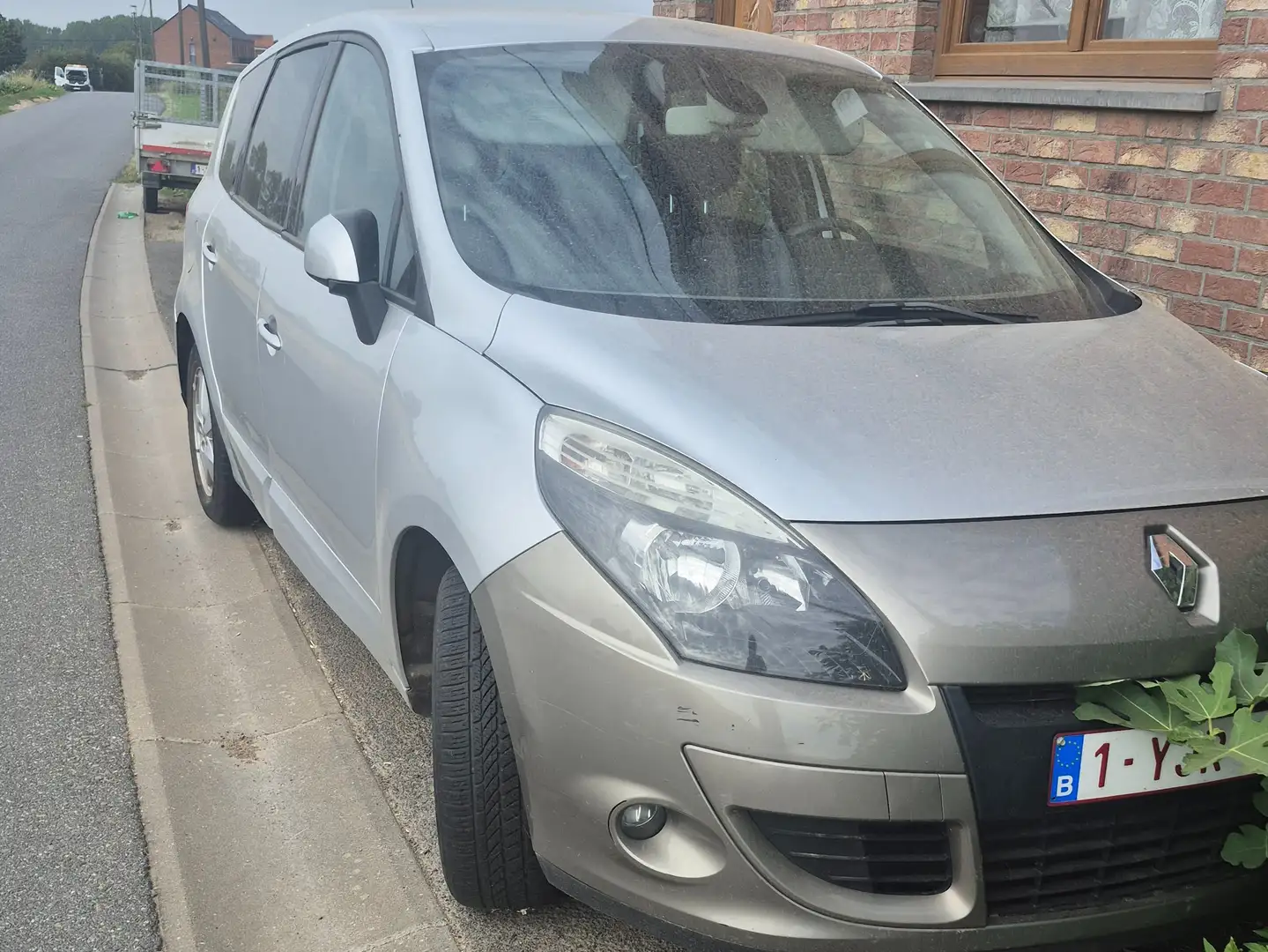 Renault Scenic Scenic 1.5 dCi Silver Edition Srebrny - 2