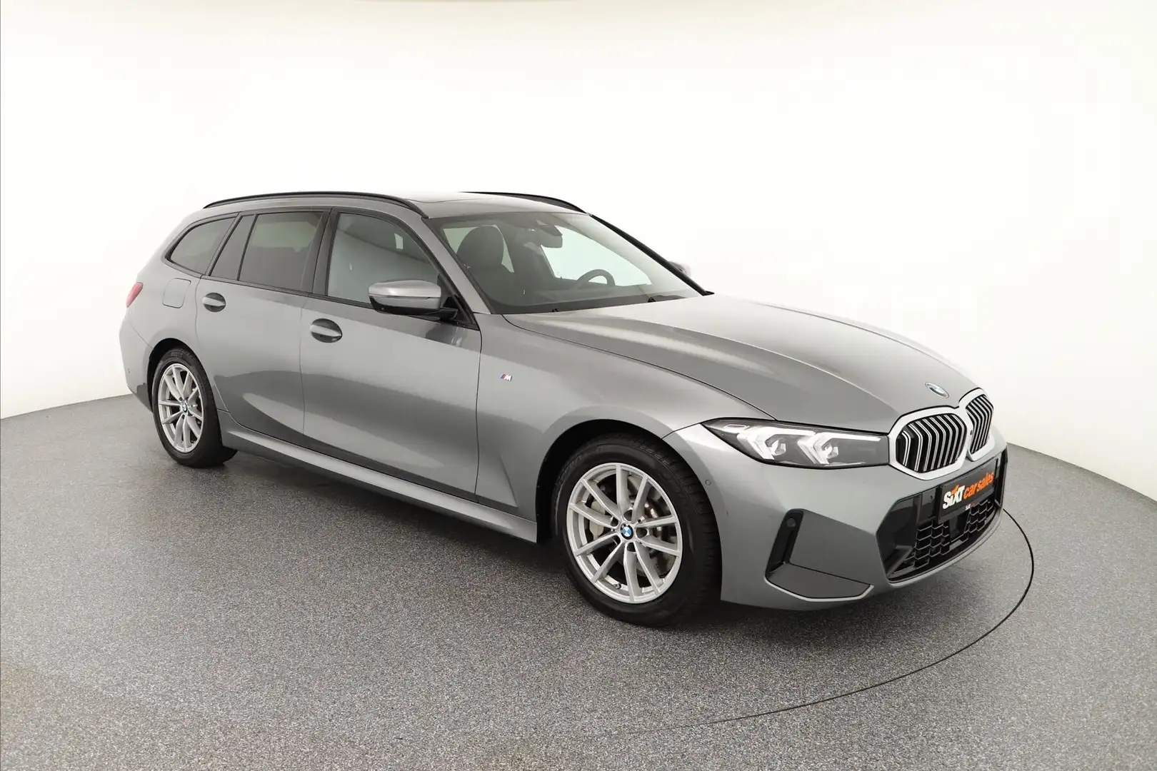 BMW 330 i xDrive M Sport ACC|Pano|HUD|ParkAs+360|AHK Grau - 1