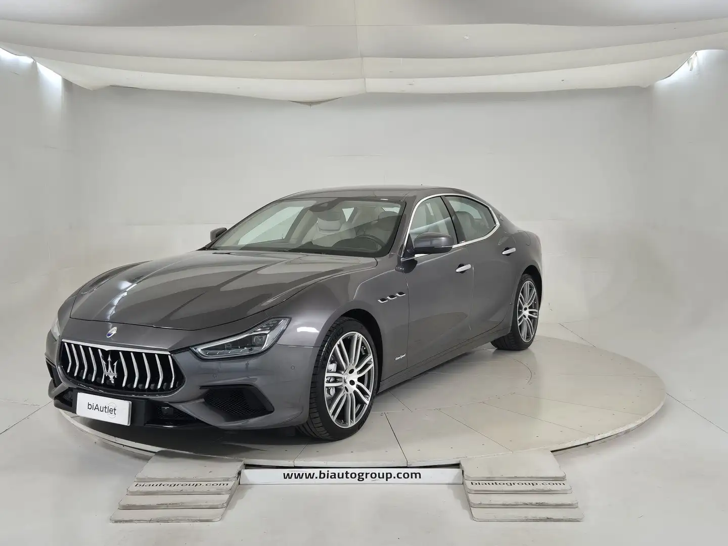 Maserati Ghibli III 2013 Diesel 3.0 V6 ds Gransport 250cv auto my Szürke - 1