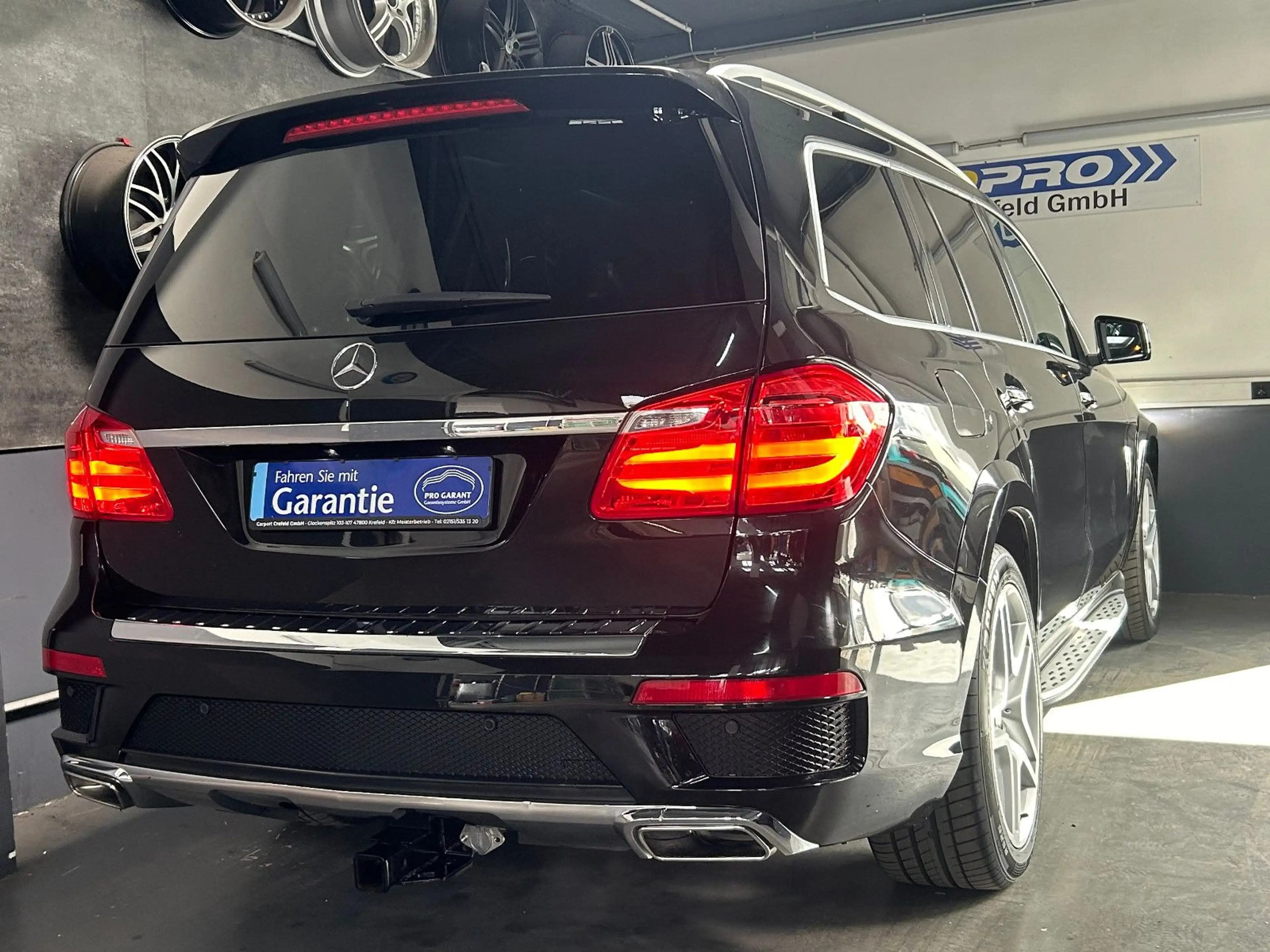 Mercedes-Benz GL 500 AMG-PAKET/DESIGNO/4-MATIC/PANORAMA — photo 8