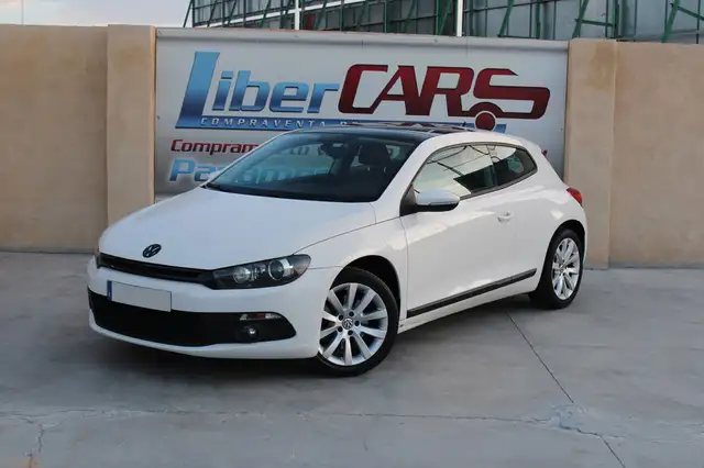 Volkswagen Scirocco 1.4 TSI 160cv DSG