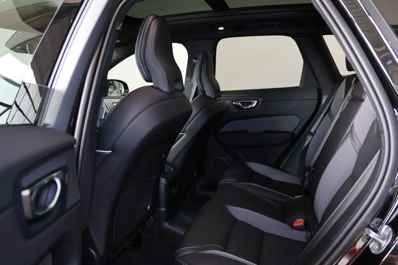 Volvo XC60 2026 — фото 14