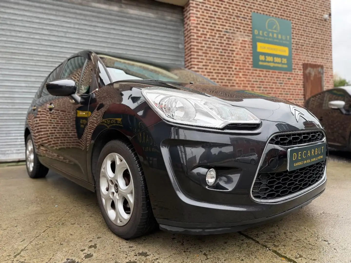Citroen C3 C3 1.6 e-HDi90 Exclusive Noir - 2