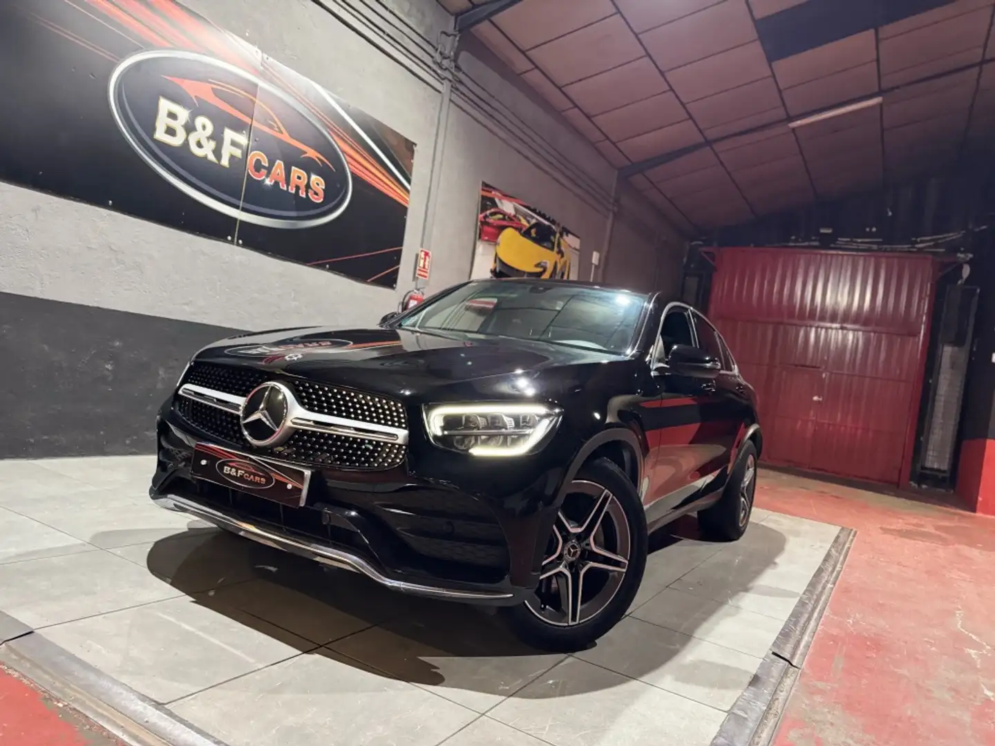 Mercedes-Benz GLC 220 Coupé 220d 4Matic 9G-Tronic Negro - 2